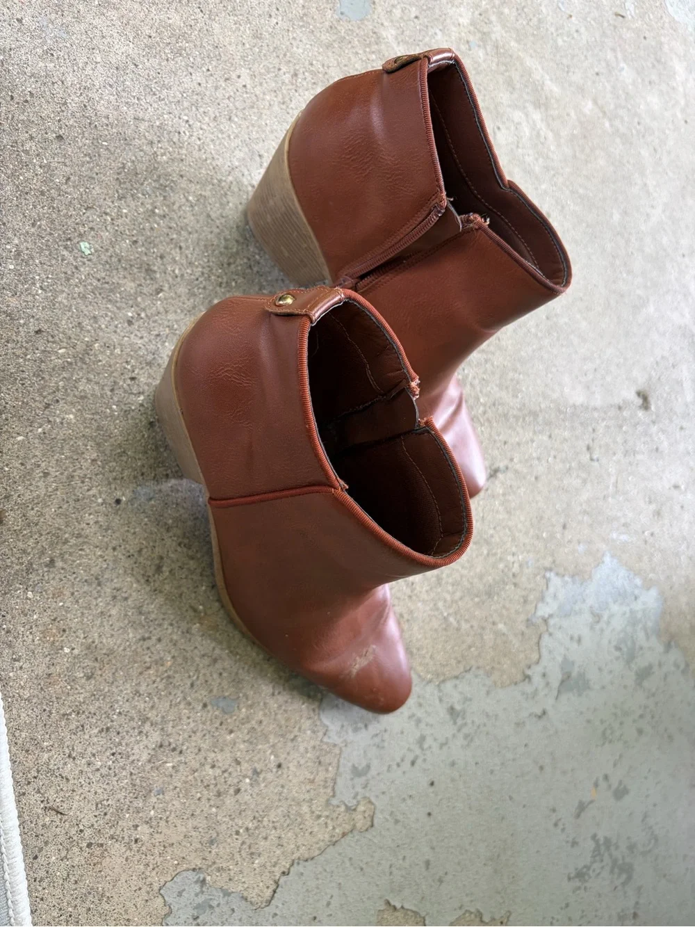 Women's Brown Ankle Bootie with Block Heel
